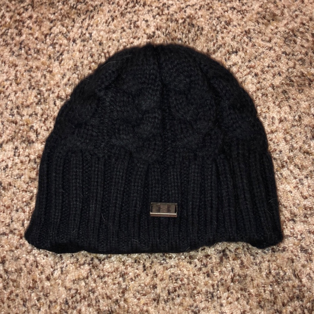 Black Under Armor hat